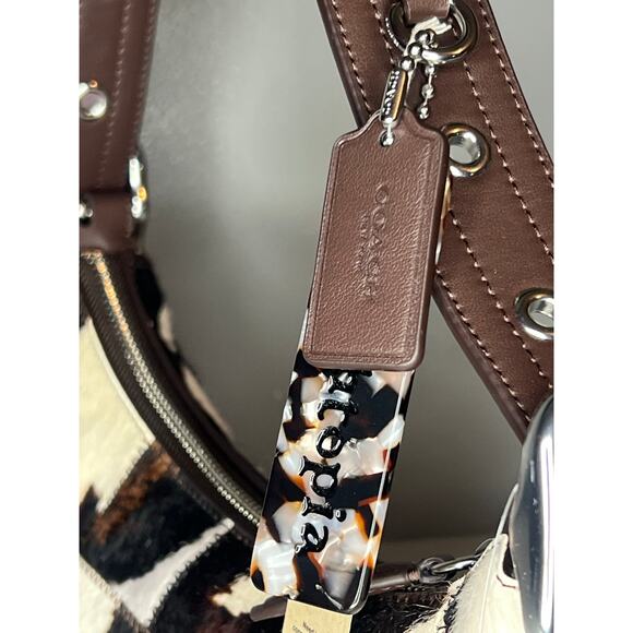 Coachtopia Shoulder Bag In Upcrafted Haircalf With Cow Print - Picture 9 of 13